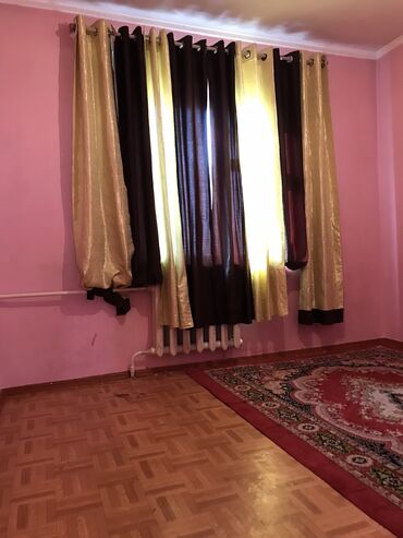 сдаю дом на длительный срок рядом просп жибек жолу бишкек: 2 бөлмө, Менчик ээси, Чогуу жашоо менен, Эмерексиз