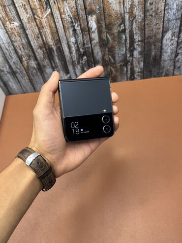 техно пова 3 цена бишкек: Samsung Galaxy Z Flip 4, Колдонулган, 512 ГБ, түсү - Кара, Бөлүп төлөө менен, 1 SIM, eSIM