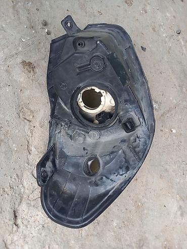 Ehtiyat hissələri: Sol, Yaxın və uzaq vuran işıqlar Hyundai, 2007 il, Orijinal, Çin, İşlənmiş — 2