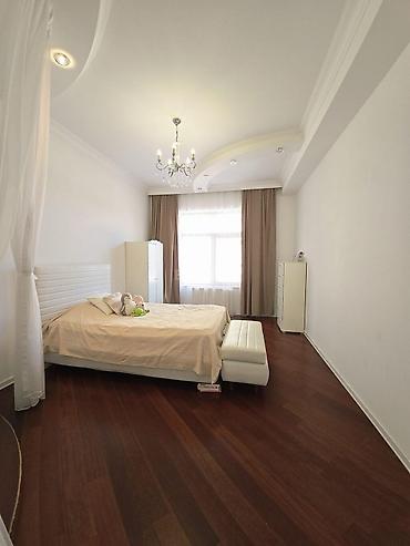 Daşınmaz əmlak: Ağ şəhər, 4 otaqlı, Yeni tikili, m. Xətai, 141 kv. m — 2