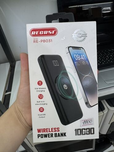 принтер портативный: Беспроводной внешний аккумулятор RECRSI модели RE-PB031, выполненный в