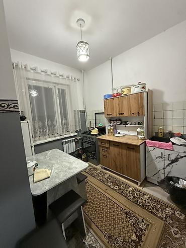 Батирлерди ижарага берүү: 2 бөлмө, Кулатов мкр., Риелтор, Жаныбарлары жок, 1 жылдан баштап, Жарым -жартылай эмереги бар — 3