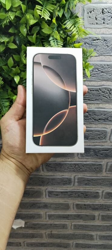 IPhone 16 Pro, 256 ГБ, Desert Titanium, Face ID
