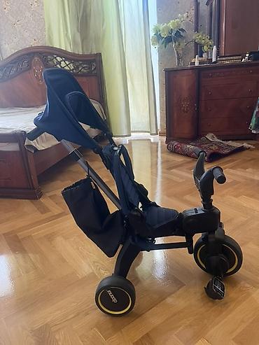 siniy traktor oyuncaq: 550azn e alınıb.markadı.istifade olunmayib demek olarki,evin içinde — 3