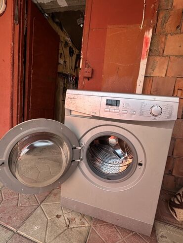 Paltaryuyan maşınlar: Paltaryuyan maşın 6 kq, İşlənmiş, Avtomat, Qurutma var, Kredit yoxdur, Ünvandan götürmə — 6