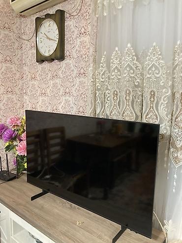 pultu: Samsung UE50AU8000U 50" LED Smart TV ekrani deyisilmelidi qalan tam — 1