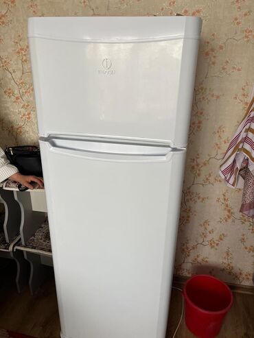 холодильник индизит: Холодильник Indesit, Двухкамерный, De frost (капельный)
