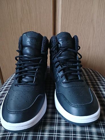 adidas бишкек фото: Кроссовкалар, 39, Adidas Originals, Жаңы, түсү - Кара, Акысыз жеткирүү — 3