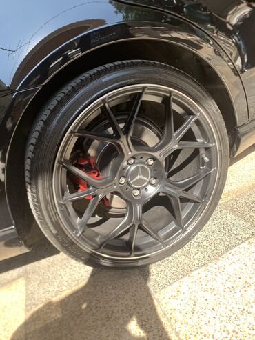 disk qapagi: İşlənmiş Disk Mercedes-Benz R 19, 5 Boltlu