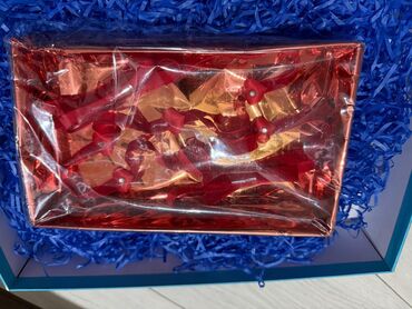 Xonçalar: Xonça və nişan dəsti - Zərif dekorlu xonça: güllü kompozisiya, muncuq — 13