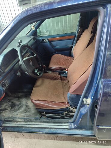 Mercedes-Benz: Mercedes-Benz W124: 1990 г., 2.3 л, Механика, Бензин, Седан