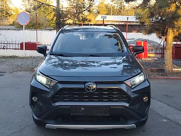 доп фара: Toyota RAV4: 2019 г., 2.5 л, Автомат, Бензин, Внедорожник — 3