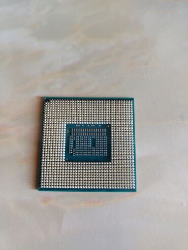 Kompüter və noutbuk aksesuarları: Intel Core i5-3210M (SR0U1) prosessor – işlək Təsvir: Model: Intel