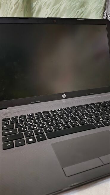батарея на ноутбук: Ноутбук, HP, 8 ГБ ОЗУ, AMD Ryzen 3, 15.6 ", Для несложных задач, память SSD