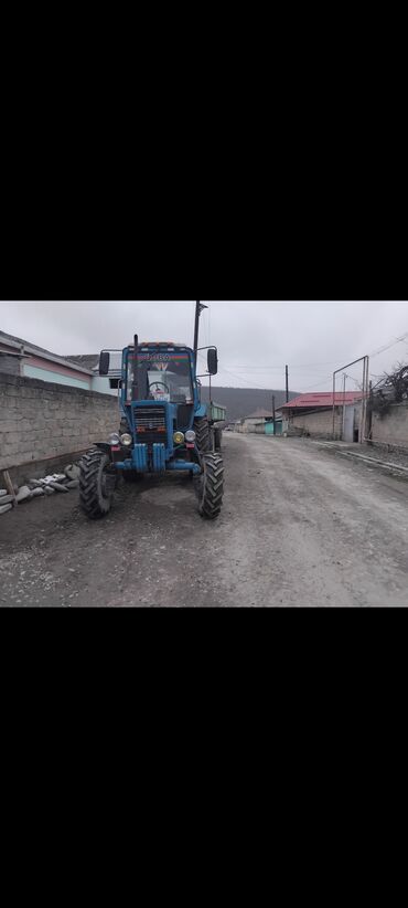traktor satisi: Starter təzə radiator əla peredok əla most karopka əla mator yaq yemir