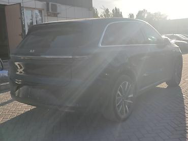 Lixiang: Lixiang L6: 2026 г., Автомат, Гибрид, Кроссовер — 7