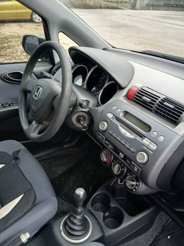 Honda: Honda Jazz: 1.3 l. | 2007 έ. Χάτσμπακ — 10