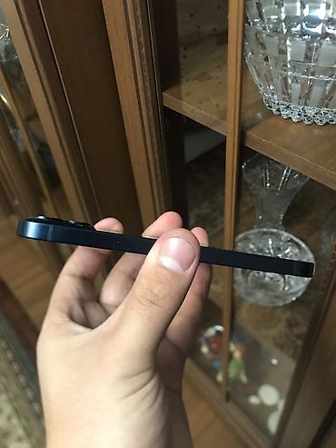 Apple iPhone: IPhone 13, Б/у, 128 ГБ, Черный, Коробка — 7