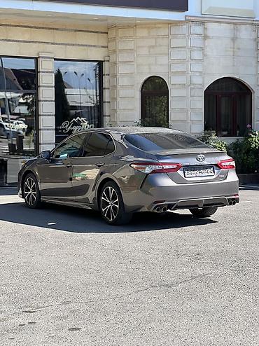 Toyota: Toyota Camry: 2018 г., 2.5 л, Автомат, Бензин, Седан — 4