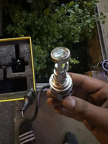 hunday fara: Avtomobil üçün LED fara lampaları (cüt) - Linzalı, yüksək fokuslu LED — 3