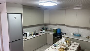 Продажа домов: Дом, 140 м², 6 комнат, Собственник — 5