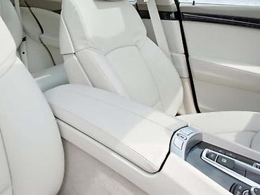vcds prodaja: NASLON ZA RUKE ZA BMW SERIJA 5 GT OD 2009. DO 2019. GOD — 1