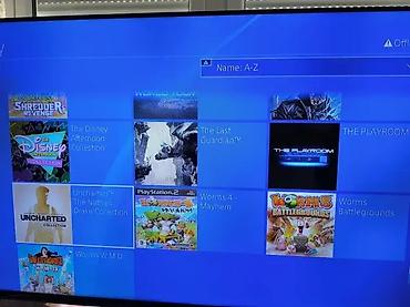 PS4 (Sony Playstation 4): Sony Playstation Slim poslednje generacije CUH-2216**Spider Man — 11