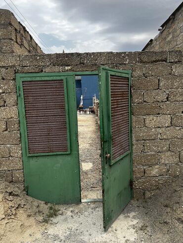 Həyət evləri və villaların satışı: Binə 4 otaqlı, 200 kv. m, Orta təmir — 3