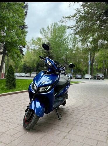 сиденье на скутер: Скутер M8, 160 куб. см, Бензин, Б/у