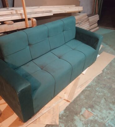 Divan və kreslo dəstləri: Dəst 155aznden başlayan qiymətlər

 dəst divan 2kreslo 550 azn — 23