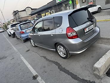 полик 5 д: Honda Fit: 2008 г., 1.5 л, Автомат, Бензин, Хэтчбэк — 3
