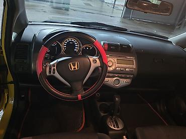 Honda: Honda Fit: 2005 г., 1.4 л, Автомат, Бензин, Хэтчбэк — 15