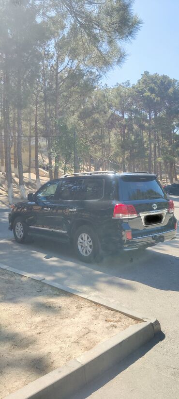 Toyota: Toyota Land Cruiser: 4 l | 2010 il Ofrouder/SUV