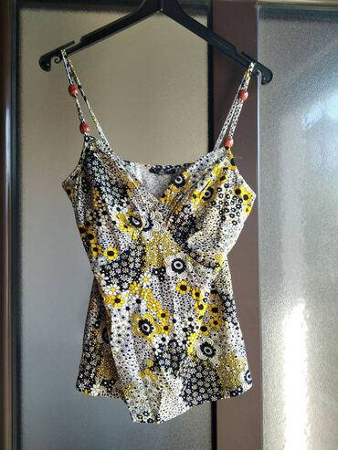 icon dsquared2 majice: S (EU 36), bоја - Šareno na lalafo.rs icon dsquared2 majice: S (EU 36), bоја - Šareno