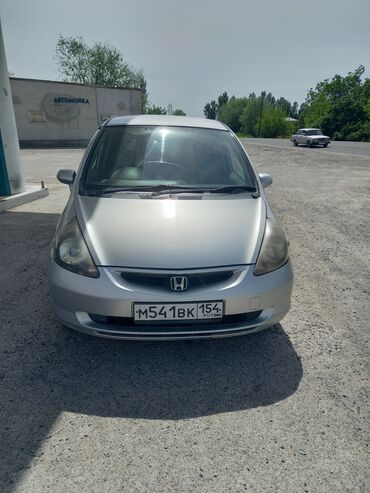 Honda: Honda Fit: 2001 г., 1.3 л, Автомат, Бензин, Седан