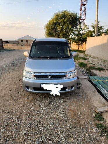 Honda: Honda Stepwgn: 2004 г., 2 л, Бензин, Минивэн — 5