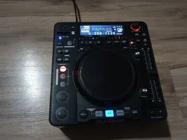 IPod i MP3-plejeri: DJ Tech USOLO FX Compact DJ Media Player and Controller Slanje Brzom — 1