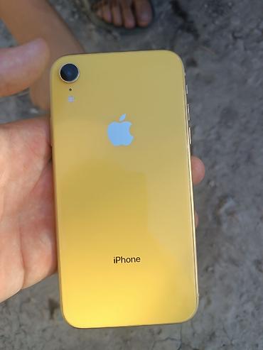 чехлы бу: IPhone Xr, Б/у, 128 ГБ, Желтый, 100 % — 1