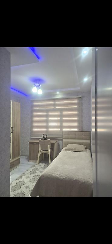 metbex desti: Yataq otağı mebeli dəsti Tərkibi: - Çarpayı: yumşaq qəhvəyi başlıq — 7