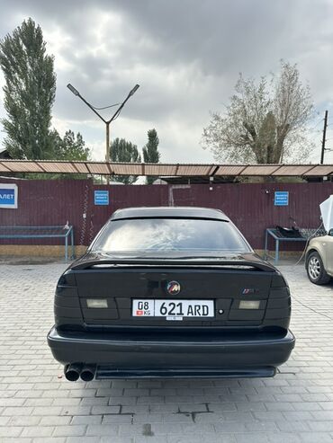 аренда автомобиля бмв: BMW 5 series: 1993 г., 2.5 л, Механика, Бензин, Седан