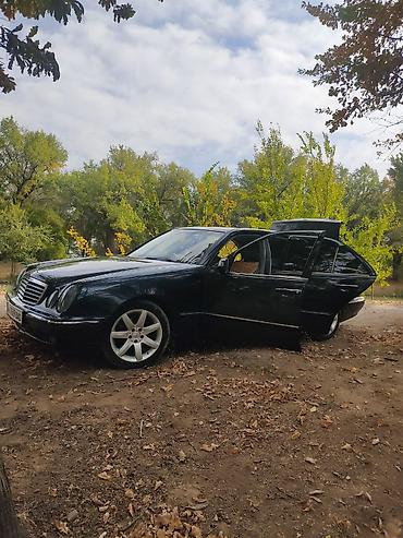 Mercedes-Benz E-Class: 2002 г., 2.8 л, Автомат, Бензин, Седан