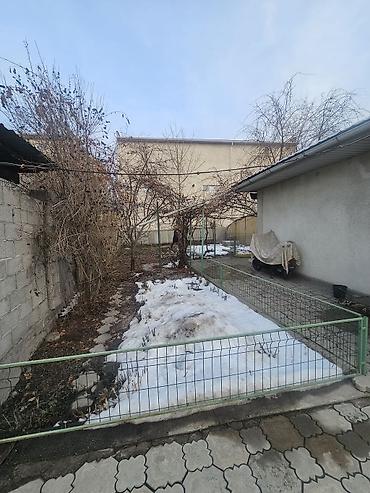 Продажа коттеджей и домов: Продается участок с домом в районе Турбазы, Маяковского вторая линия — 3