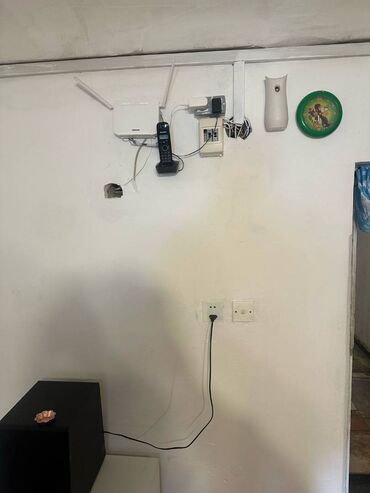 Uzunmüddətli kirayə mənzillər: Nizami rayonu, Qara Qarayev metrosunun yanında, 5 mərtəbəli binanın — 9