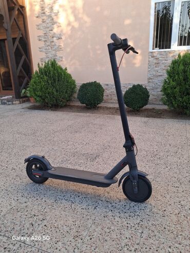 Mopedlər,skuterlər: 1000 manata almışam 1 il sürmüşəm.Heç bir problemi yoxdur.Sadəcə — 2