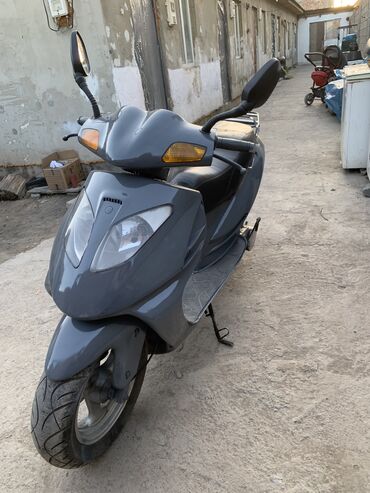 электричиский скутер: Скутер Suzuki, 150 куб. см, Бензин, Новый