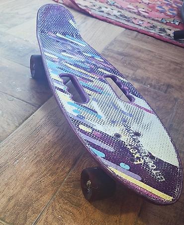 Az istifadə olunmuş skateBoard - Növ: Plastik penny board tipli