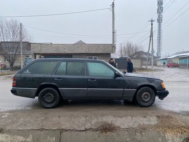 Mercedes-Benz: Mercedes-Benz W124: 1993 г., 2.2 л, Механика, Бензин, Универсал — 8