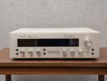 Pojačala i prijemnici: NAD Model 1600 Stereo Receiver – vintage srebrni prijemnik sa — 7