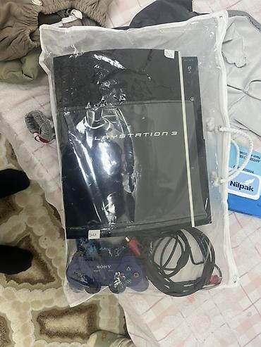 playstatio: Sony PlayStation 3 əla vəziyyətdə 2 pult içində iqra doludu — 1