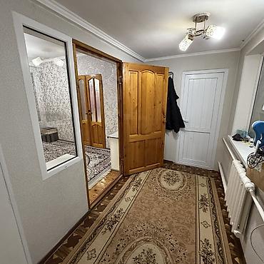 Долгосрочная аренда домов: Сдаётся небольшой дом,со всеми условия.Внутри,одна спальня, зал,кухня — 10